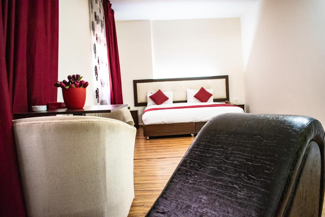 อัล เมอร์จาน พาเลซ โฮเต็ล Hotel จูนิเย ภายนอก รูปภาพ