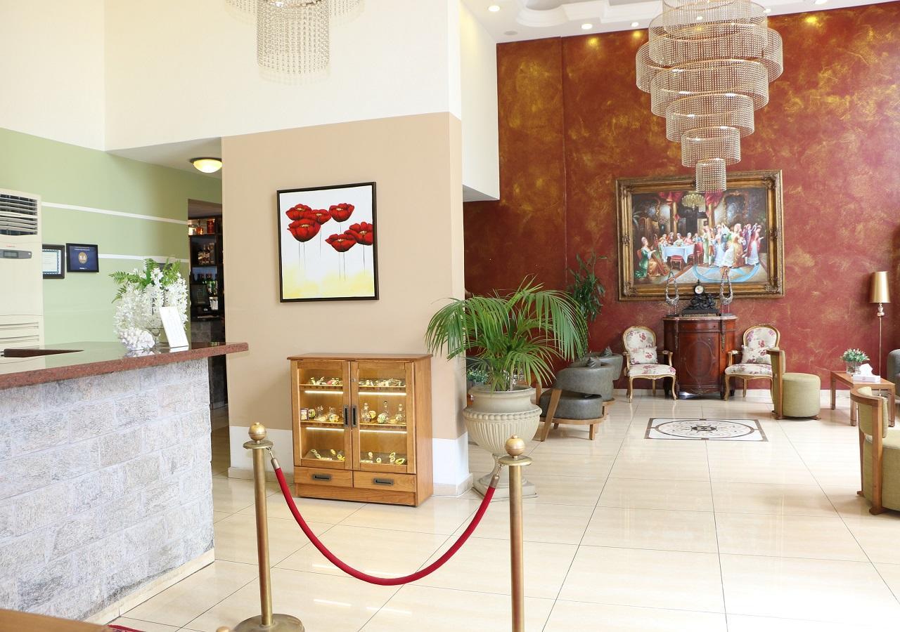 อัล เมอร์จาน พาเลซ โฮเต็ล Hotel จูนิเย ภายนอก รูปภาพ