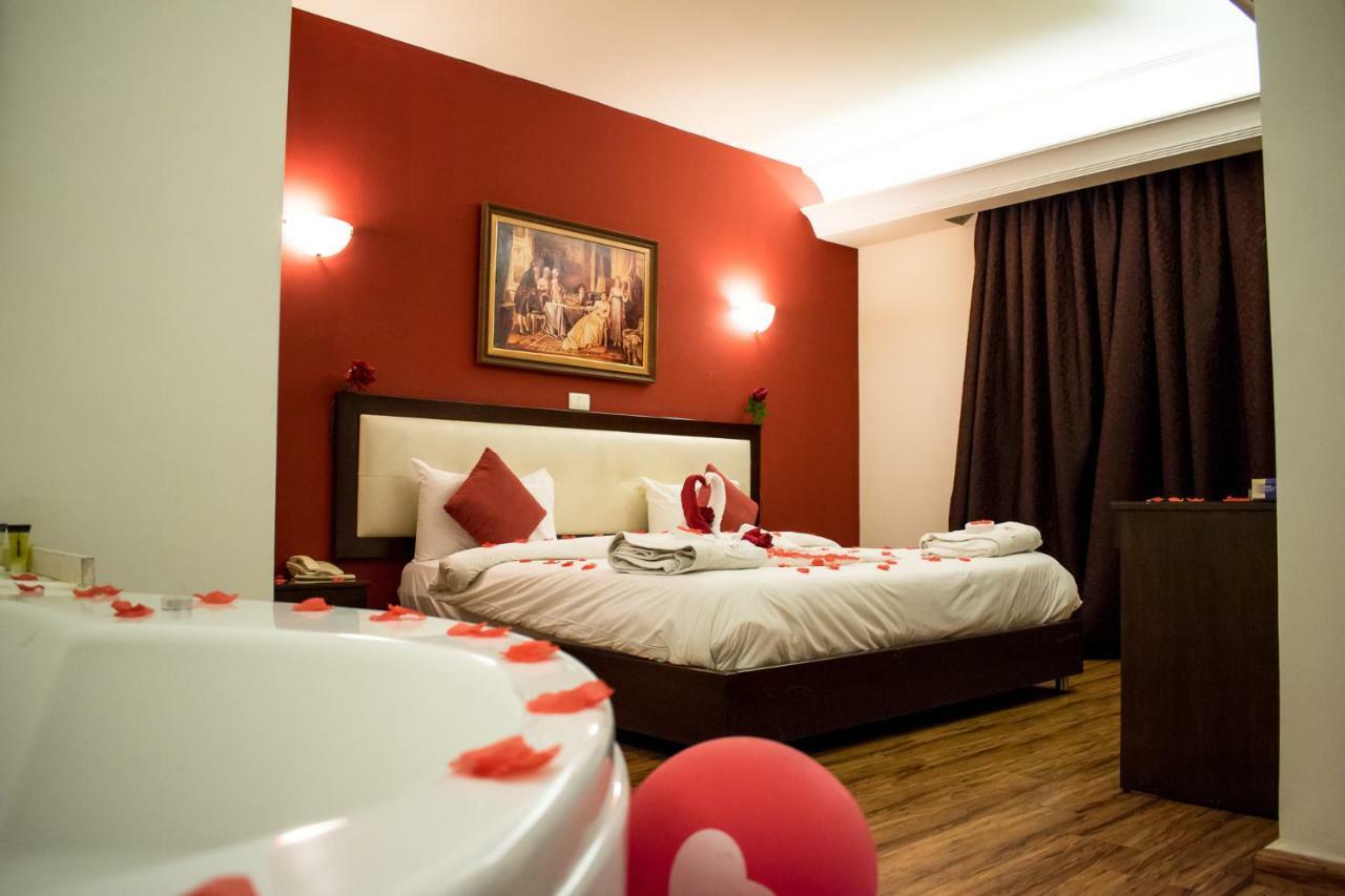 อัล เมอร์จาน พาเลซ โฮเต็ล Hotel จูนิเย ภายนอก รูปภาพ